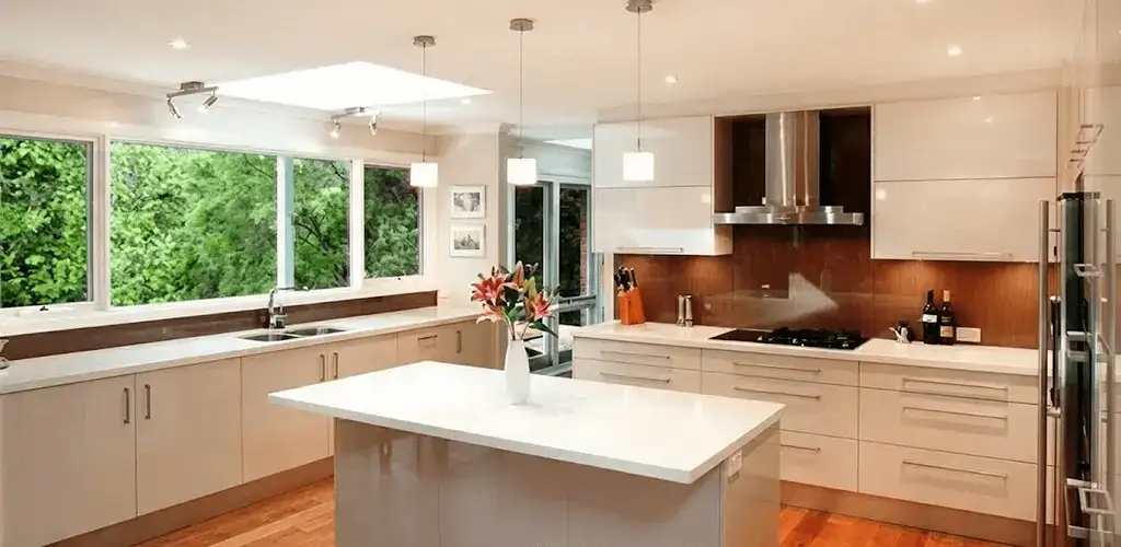 Kitchen cabinet refacing and remodel results in a modern kitchen in Clearwater, FL